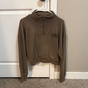 Land Rover Brown quarter zip size S
